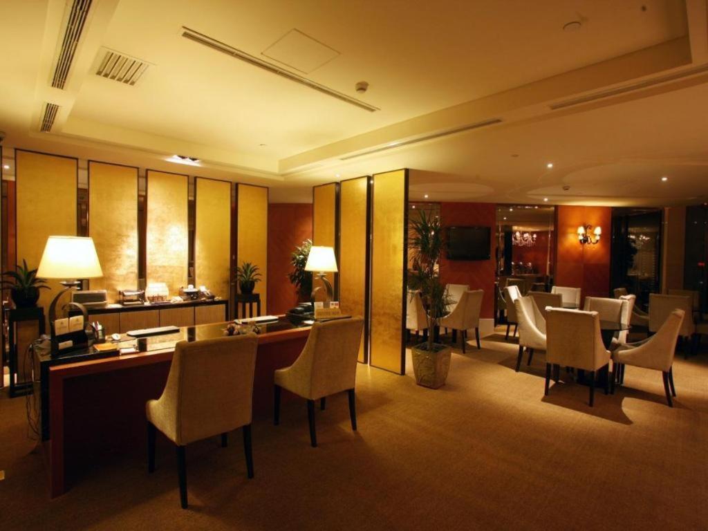 Huana Hotel Minhang Shanghai Buitenkant foto