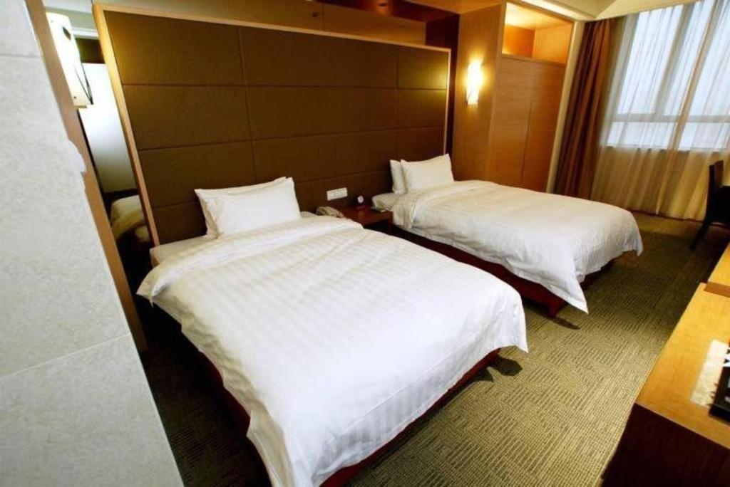 Huana Hotel Minhang Shanghai Buitenkant foto