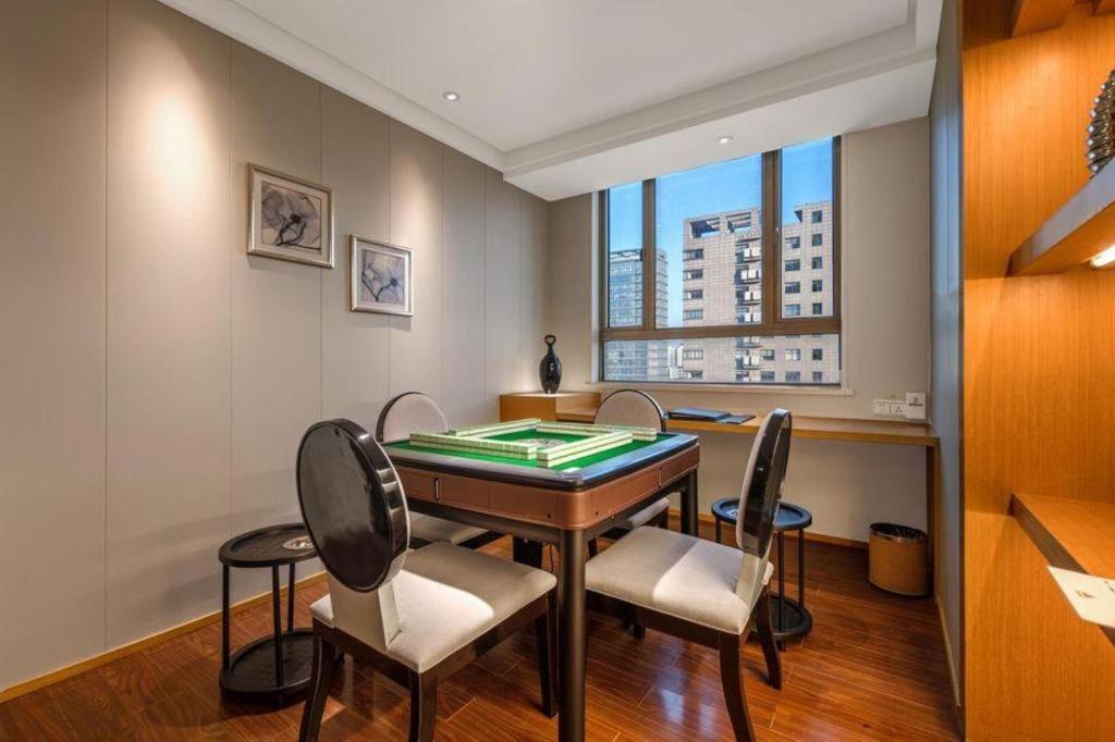 Huana Hotel Minhang Shanghai Buitenkant foto